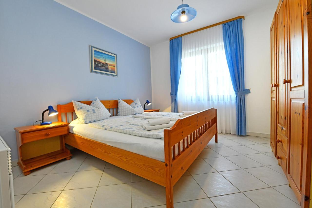 Apartments Jasmina Пореч Екстериор снимка