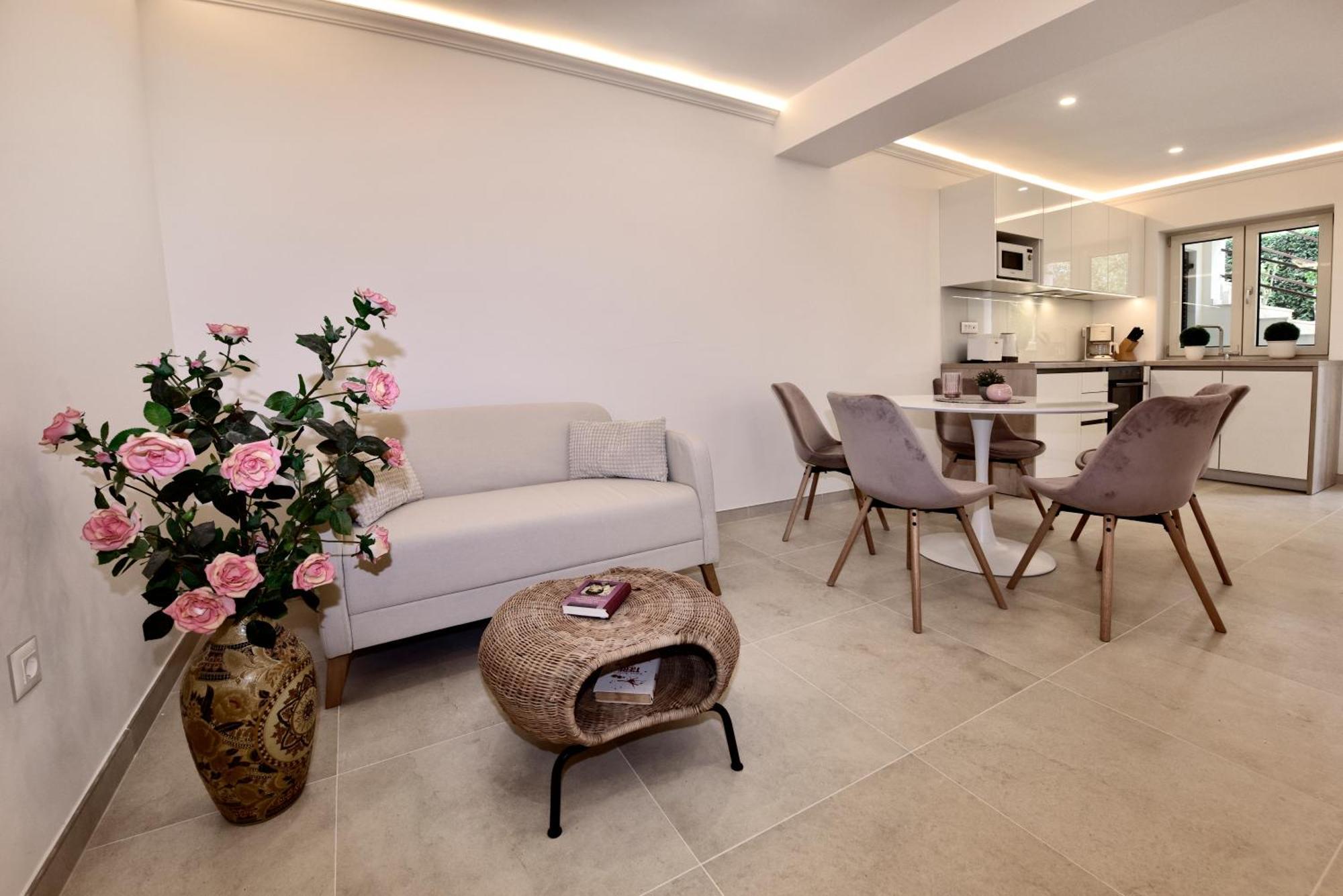 Apartments Jasmina Пореч Екстериор снимка