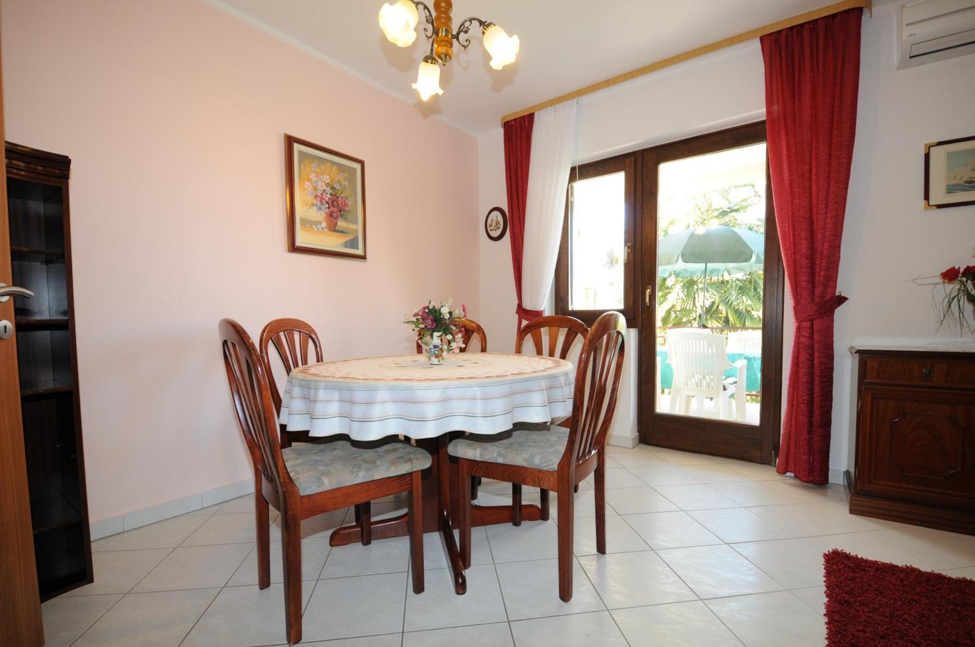 Apartments Jasmina Пореч Стая снимка